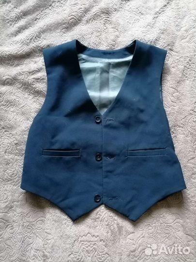 Школьный костюм 122см