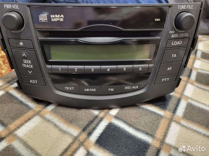 Магнитола toyota виш