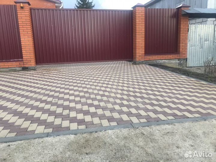 Укладка тротуарной плитки