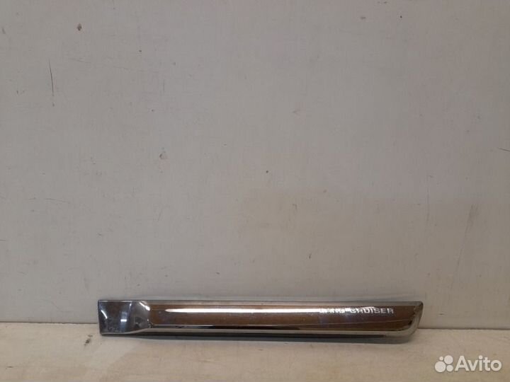 Молдинг двери задний левый Toyota Land Cruiser 200