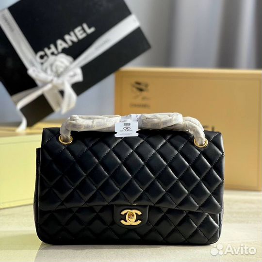 Сумка Chanel женская