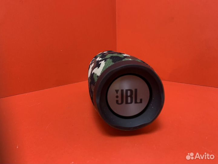 Колонка jbl charge 3