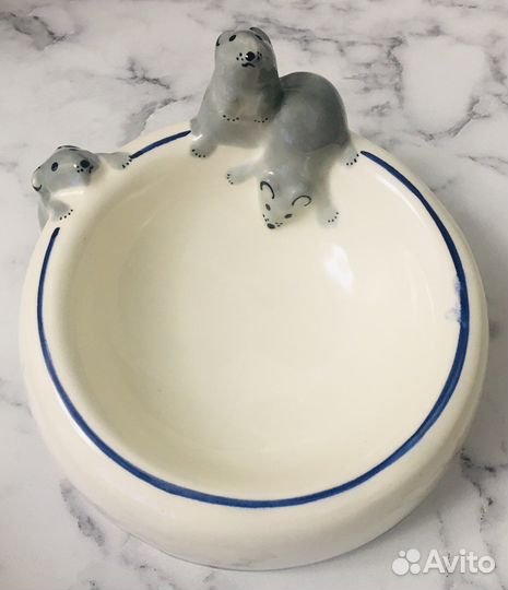 Миска для кошек