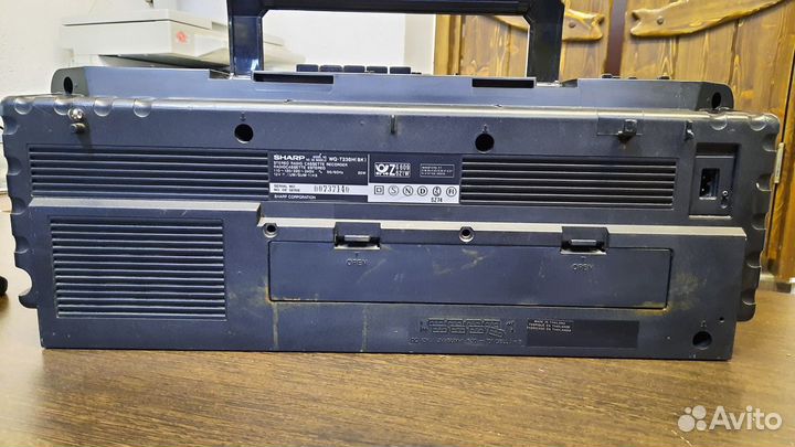 Магнитола Sharp WQ-T238