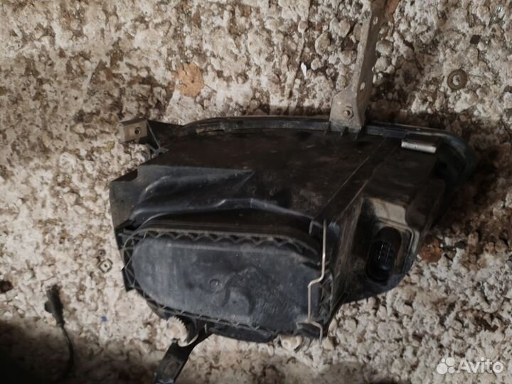 Фара правая лада приора