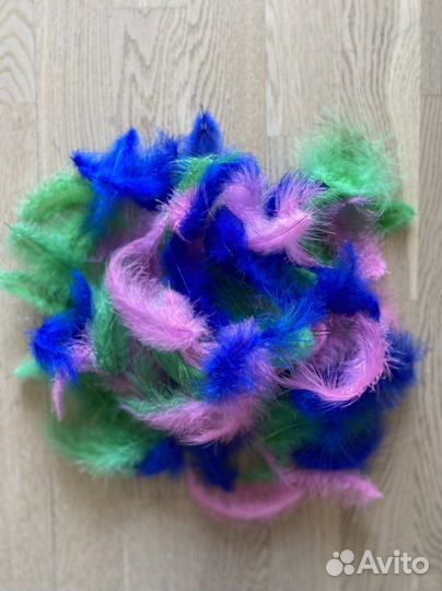 Перья для рукоделия