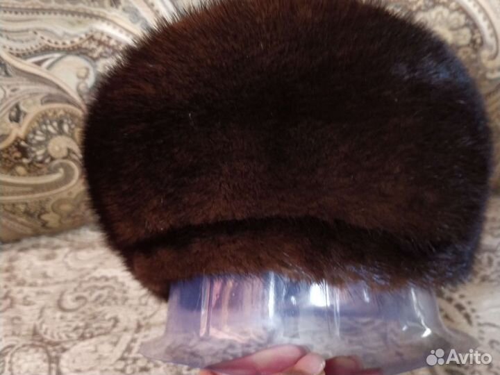 Берет женский норковый