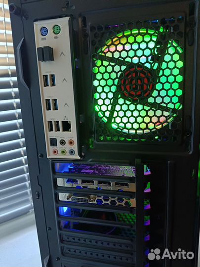 Игровой системный блок, Intel e5-2690v3, AMD RX580