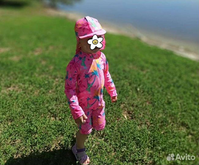 Купальный комплект,купальник,шапочка для бассейна