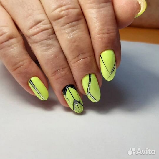 Маникюр,гель-лак, наращивание ногтей, педикюр, бро