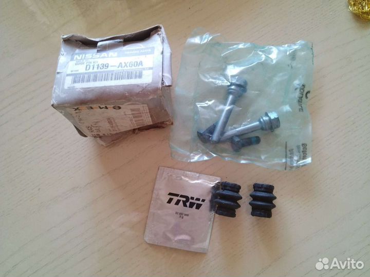 Ниссан ноте штифт скобы суппорта