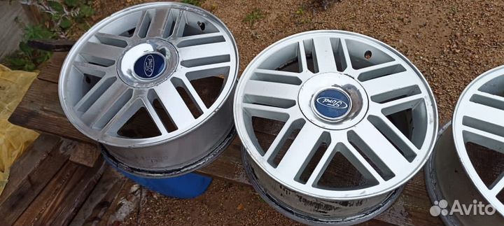 Диски литые R16 5x108 Ford Focus