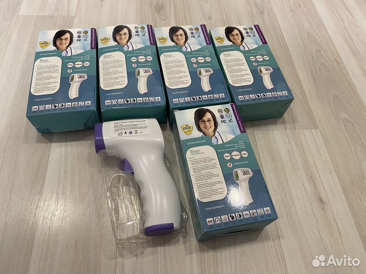 Бесконтактный инфракрасный термометр