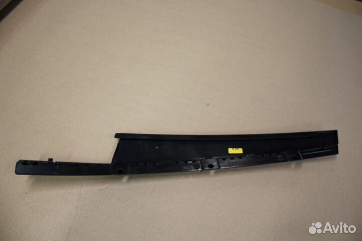 Накладка рамки двери передней левой Audi A4 B9 201