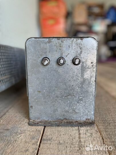 Производственный электрообогреватель