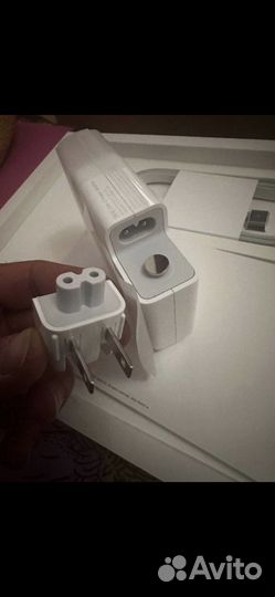 Macbook pro 14 m2 16gb 1tb