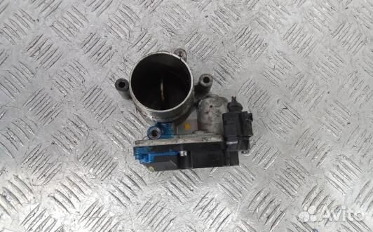 Дроссельная заслонка дизельная audi A5 1 (3AD13BQ0