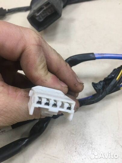 Проводка задней левой двери Geely Emgrand EC7