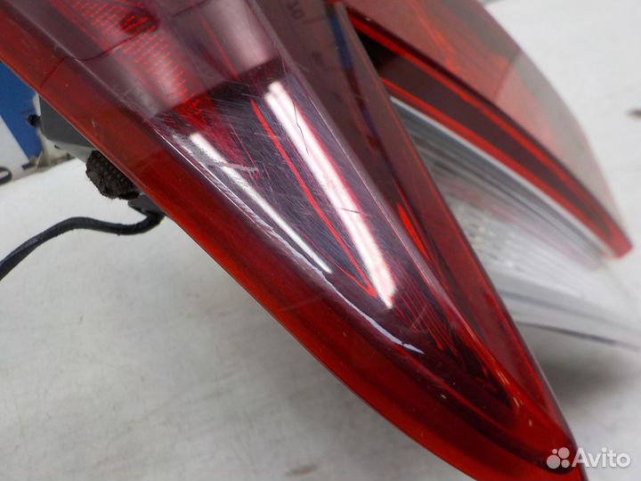 Фонарь задний левый наружный Hyundai Elantra 2020