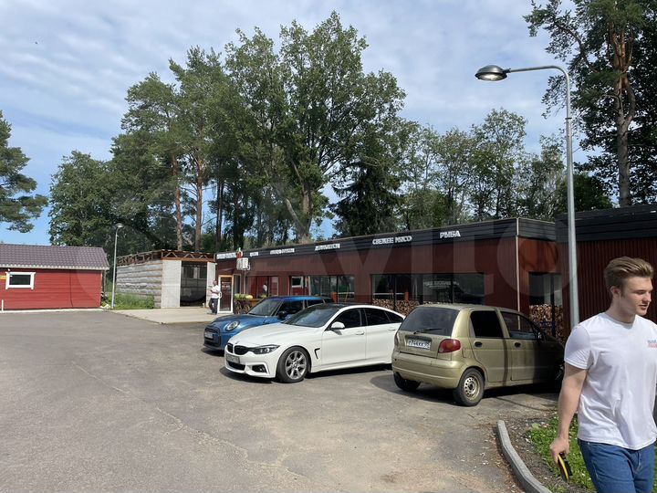 Торговая площадь, 180 м²