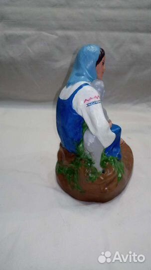Статуэтка гипс Алёнушка с козленком
