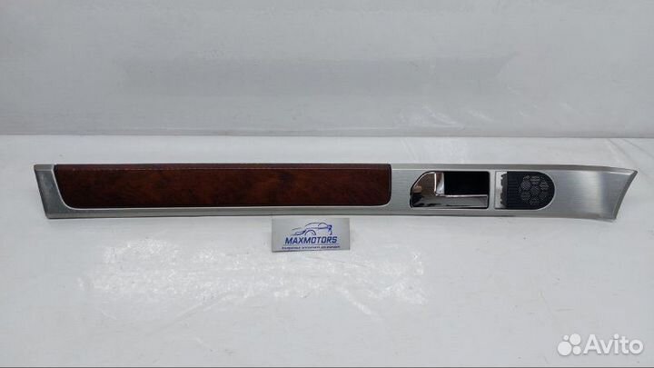 Накладка декоративная передняя левая Volkswagen