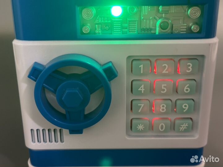 Детская игрушка сейф - копилка