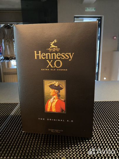Коробка Hennessy X.O