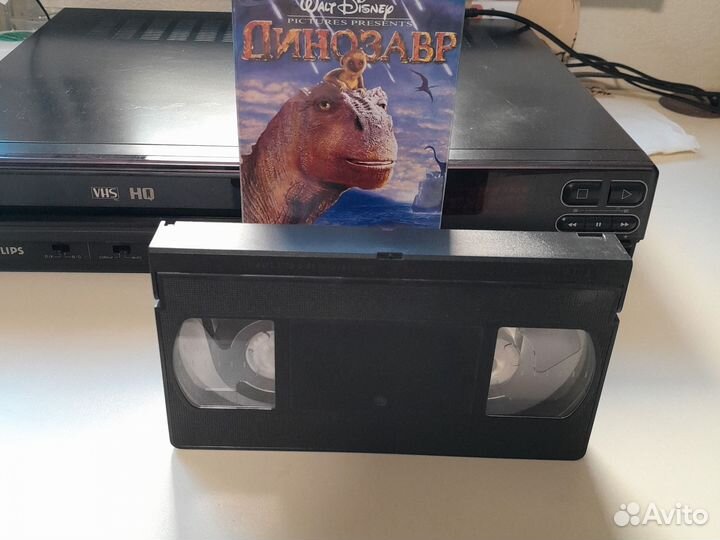 Мультфильм Динозавр VHS кассета