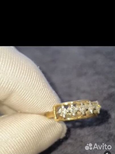 Золотое кольцо 6 гр