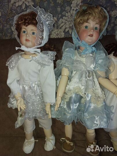 Кукла фарфоровая