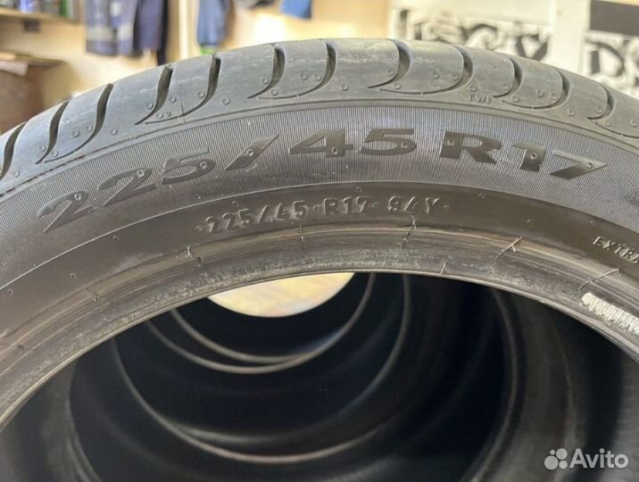 Pirelli Powergy 225/45 R17 и 245/40 R17