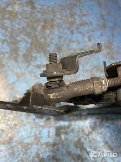 Датчик подвески передний левый Lexus Ls460 USF40