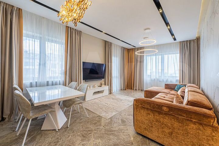 3-к. квартира, 118 м², 14/22 эт.