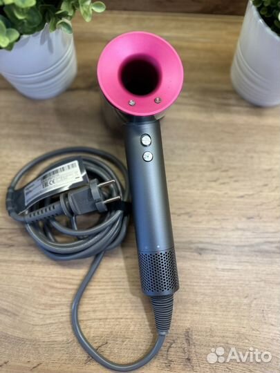 Фен dyson supersonic hd08(идеальное качество)