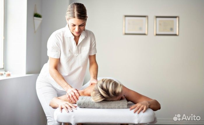 Массажист в отель
