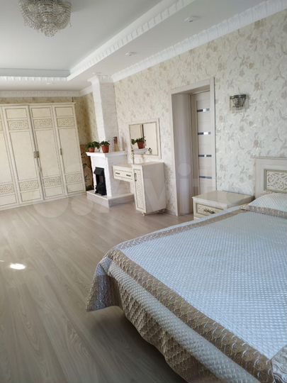 Дом 277 м² на участке 15 сот.