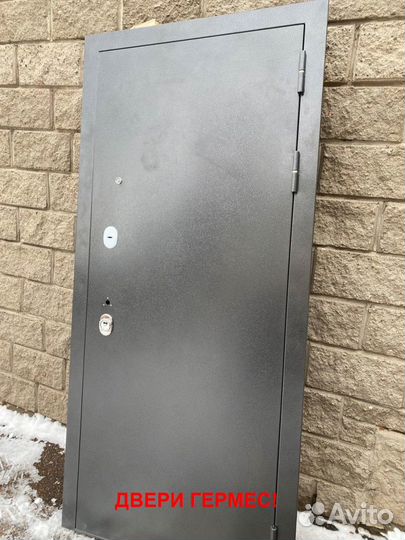 Дверь входная в дом с бесплатной установкой