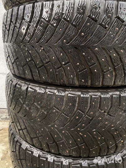 Michelin X-Ice North 4 225/45 R18
