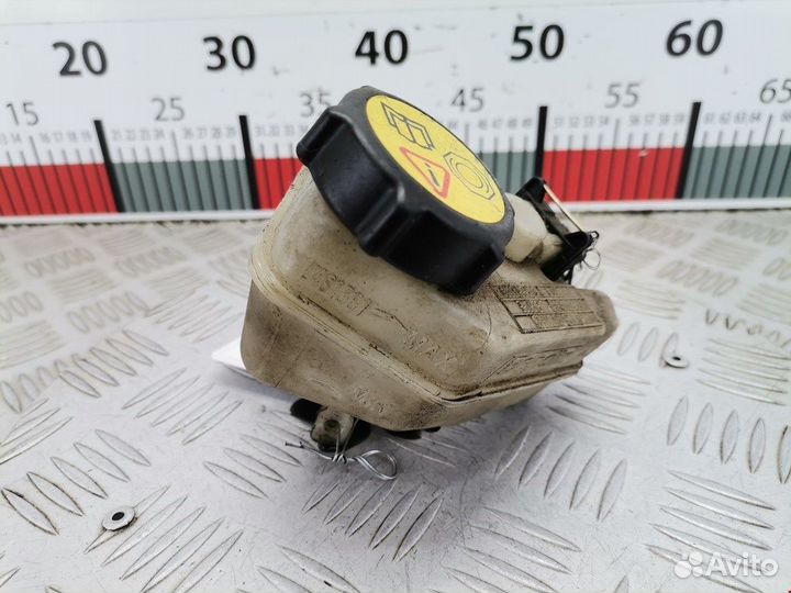 Бачок тормозной жидкости для Ford Cougar 1026839