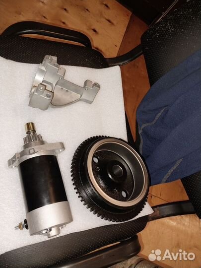Комплект стартер маховик и кранштейн