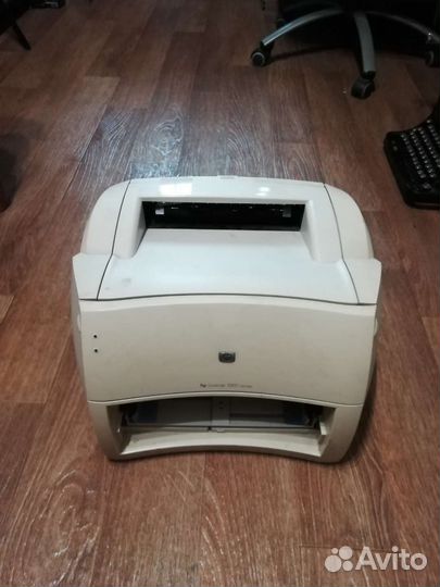Принтер HP laser jet 1000 series
