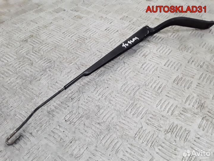 Поводок стеклоочистителя левый Ford Fusion