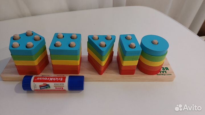 Пирамидка геометрика Кузя тут