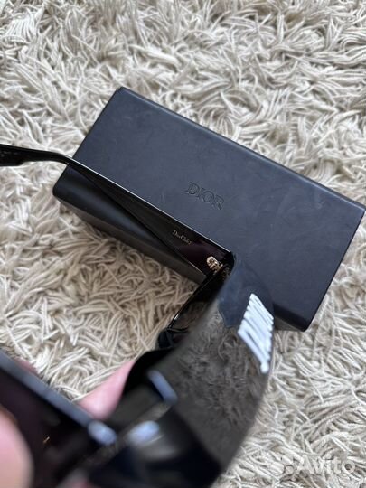Солнцезащитные очки Dior