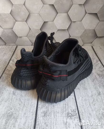 Кроссовки мужские летние adidas yeezy boost V2 350