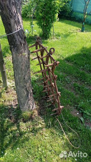 Клык рыхлитель плуг