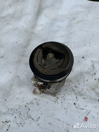 Насос кондиционера Geely emgrand ec7