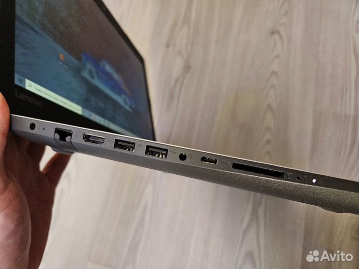 Соременный мощный ноутбук Lenovo core-i3