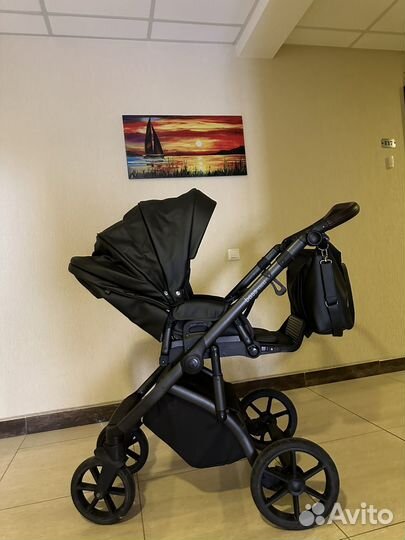 Коляска roan bass next 3 в 1